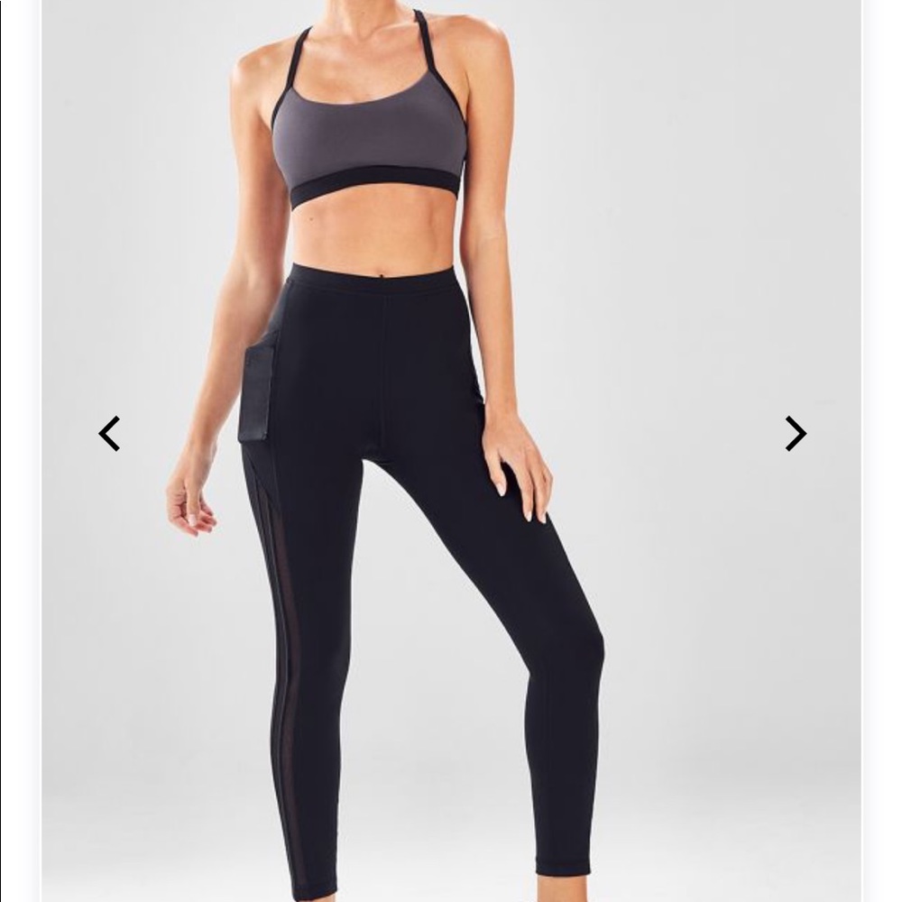 Fabletics Flex 2-Piece Outfit